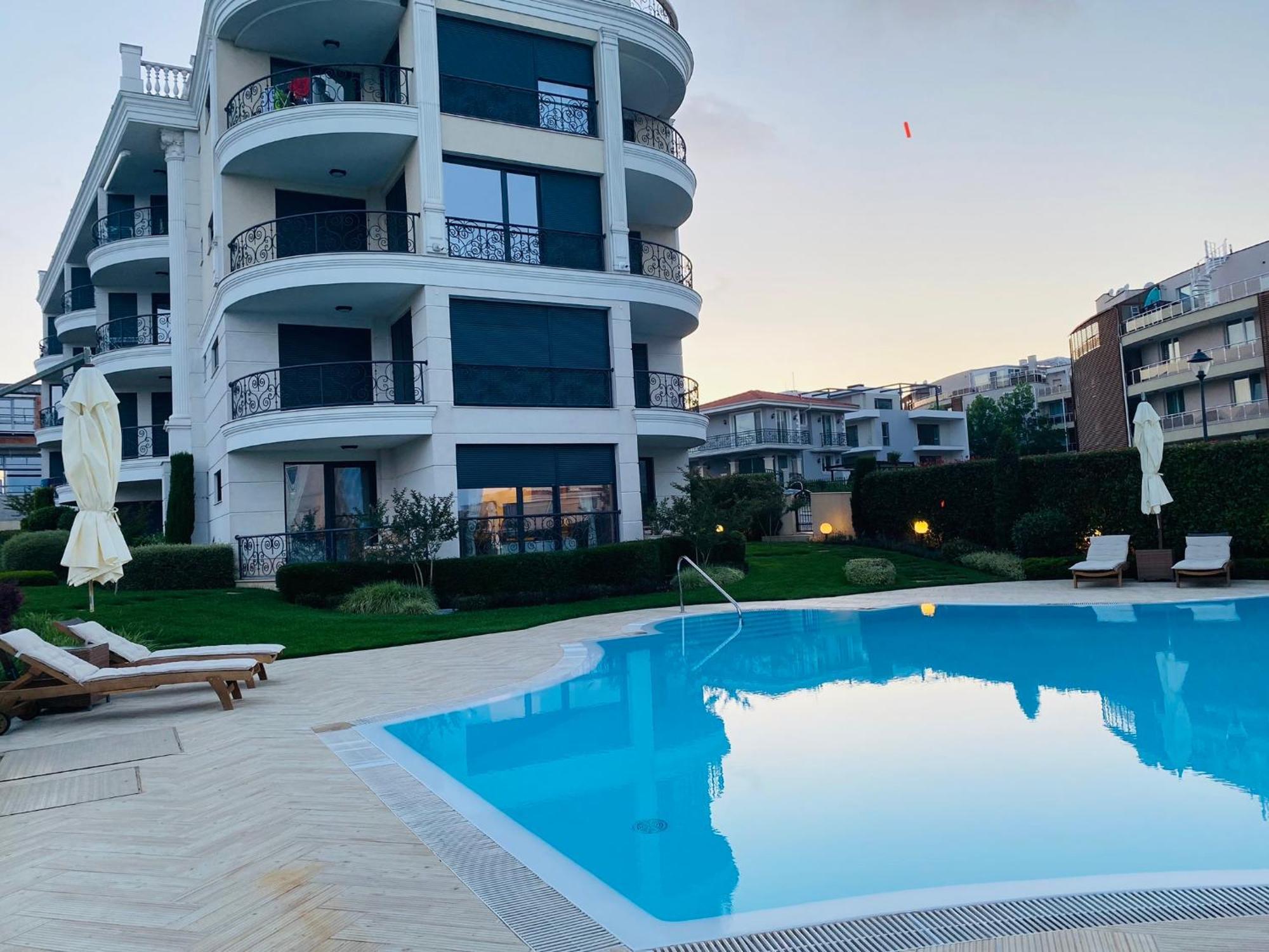 Apartments In Complex Sunny Island Deluxe Tsjernomorets Eksteriør bilde