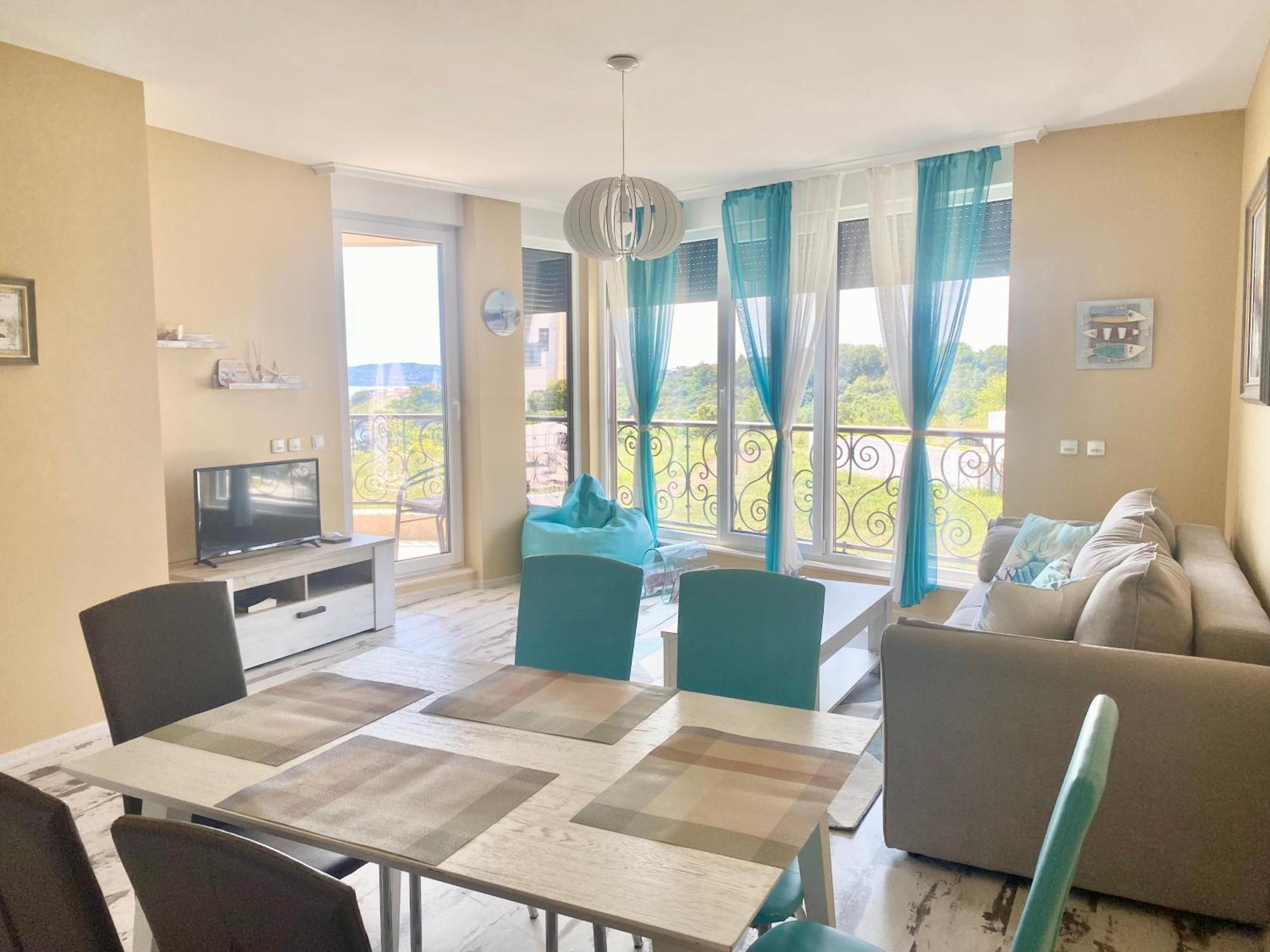 Apartments In Complex Sunny Island Deluxe Tsjernomorets Eksteriør bilde