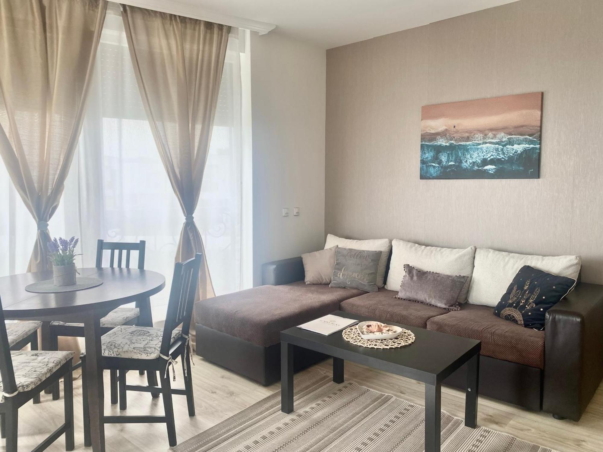Apartments In Complex Sunny Island Deluxe Tsjernomorets Eksteriør bilde